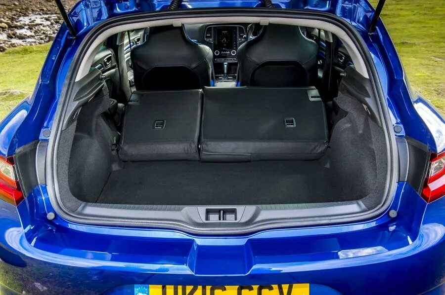 Что такое полная комплектация у французов - Renault Megane II, 1,4 л, 2006 года 