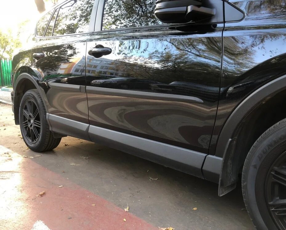 Молдинг тойота рав 4 2020 артикул. Молдинг двери рав 4. Молдинг двери рав 4. Молдинги на двери тойота рав 4 2012. Молдинг двери рав 4.