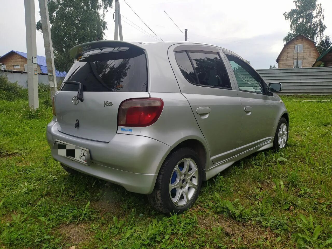 Toyota vitz 1. Тойота витц 2000 г. Тойота витц 2000 г. Toyota vitz 2000. Toyota vitz 2000.