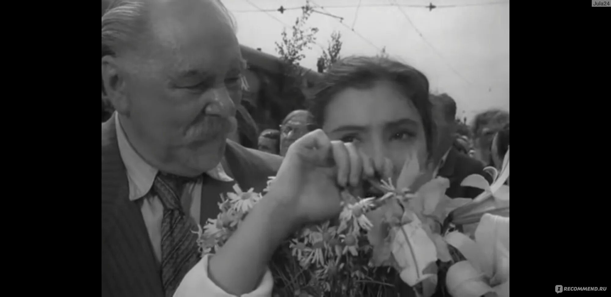 «летят журавли» (режиссёр михаил калатозов, 1957 г. Летят журавли фильм 1957. М калатозов летят журавли. Летят журавли вероника. Калатозов, 1957).