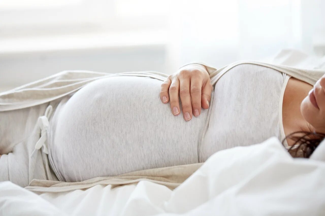 Беременные женщины. Сон беременной женщины. Видеть себя во сне с большим животом
