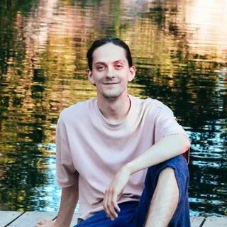 Фамилия волчков