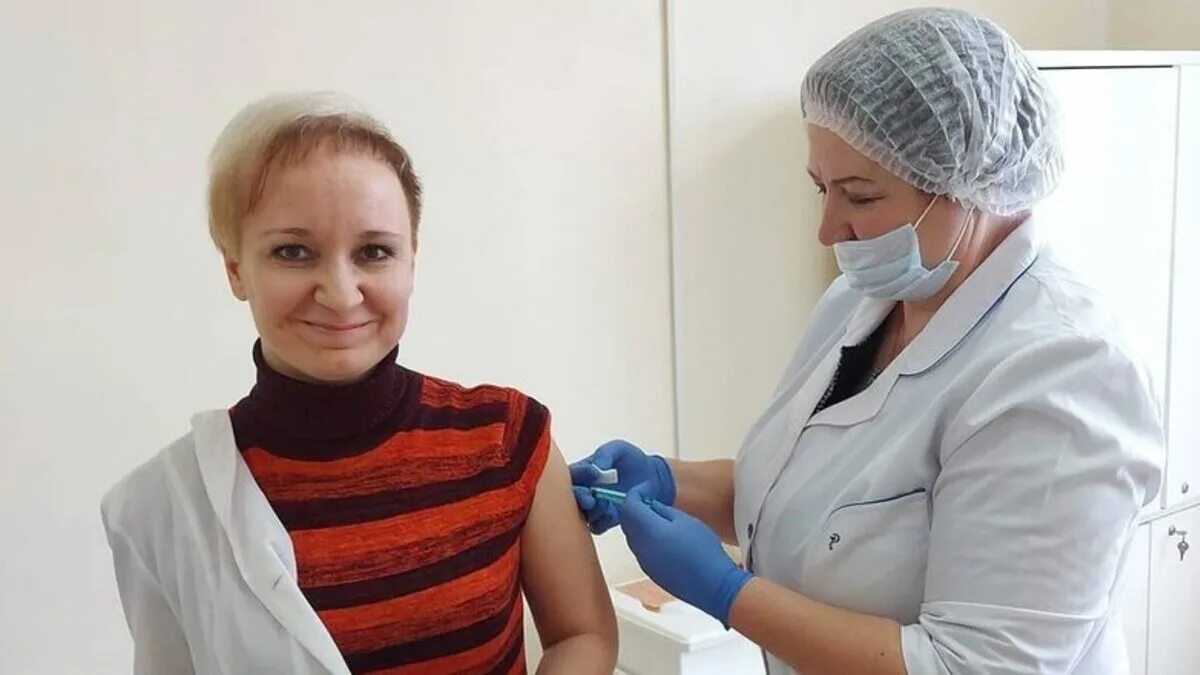 Номер поликлиники сорочинск. Номер поликлиники сорочинск. Сорочинская больница. Коллектив сорочинской детской поликлиники фото. Номер поликлиники сорочинск.