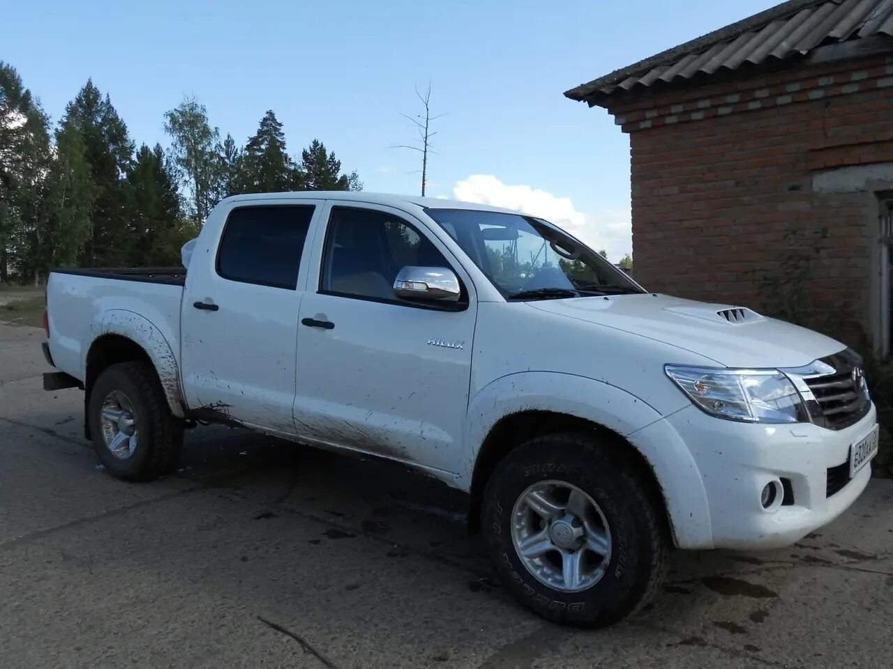 Тойота хайлюкс самаре. Длина хайлюкс. Toyota hilux 2011. Тойота хайлюкс 2014. Тойота хайлюкс самаре.