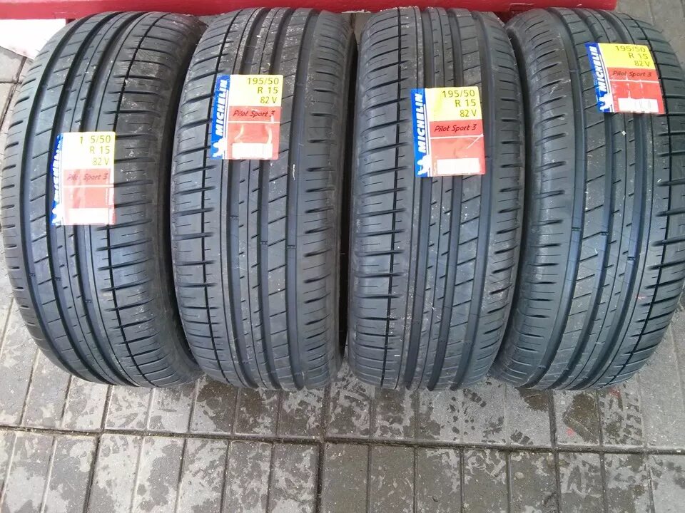 Купить мишлен 195 65 r15. Мишлен 195 50 r15. Michelin Pilot Sport 3 195/50. Мишлен 195/50/15 лето. Мишлен пилот спорт 3 195/55/15.