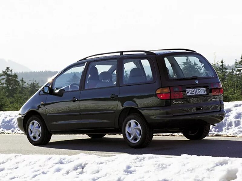 Фольксваген шаран 1 купить. Volkswagen Sharan 1 поколение. Volkswagen Sharan 2000 года. Фольксваген Шаран 1996. Volkswagen Sharan 1.9 МТ 2000.