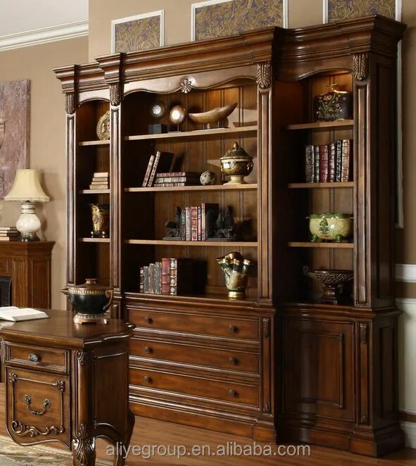 Гостиные из дерева. Книжный стеллаж в классическом стиле. Мебель для гостиной классика дерево. Книжный шкаф в английском стиле.