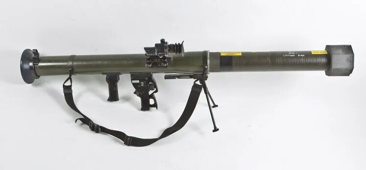 B-300 гранатомёт. SMAW гранатомёт. B300 Rocket Launcher. Гранатомет Norinco PF-89. Лучший гранатометы