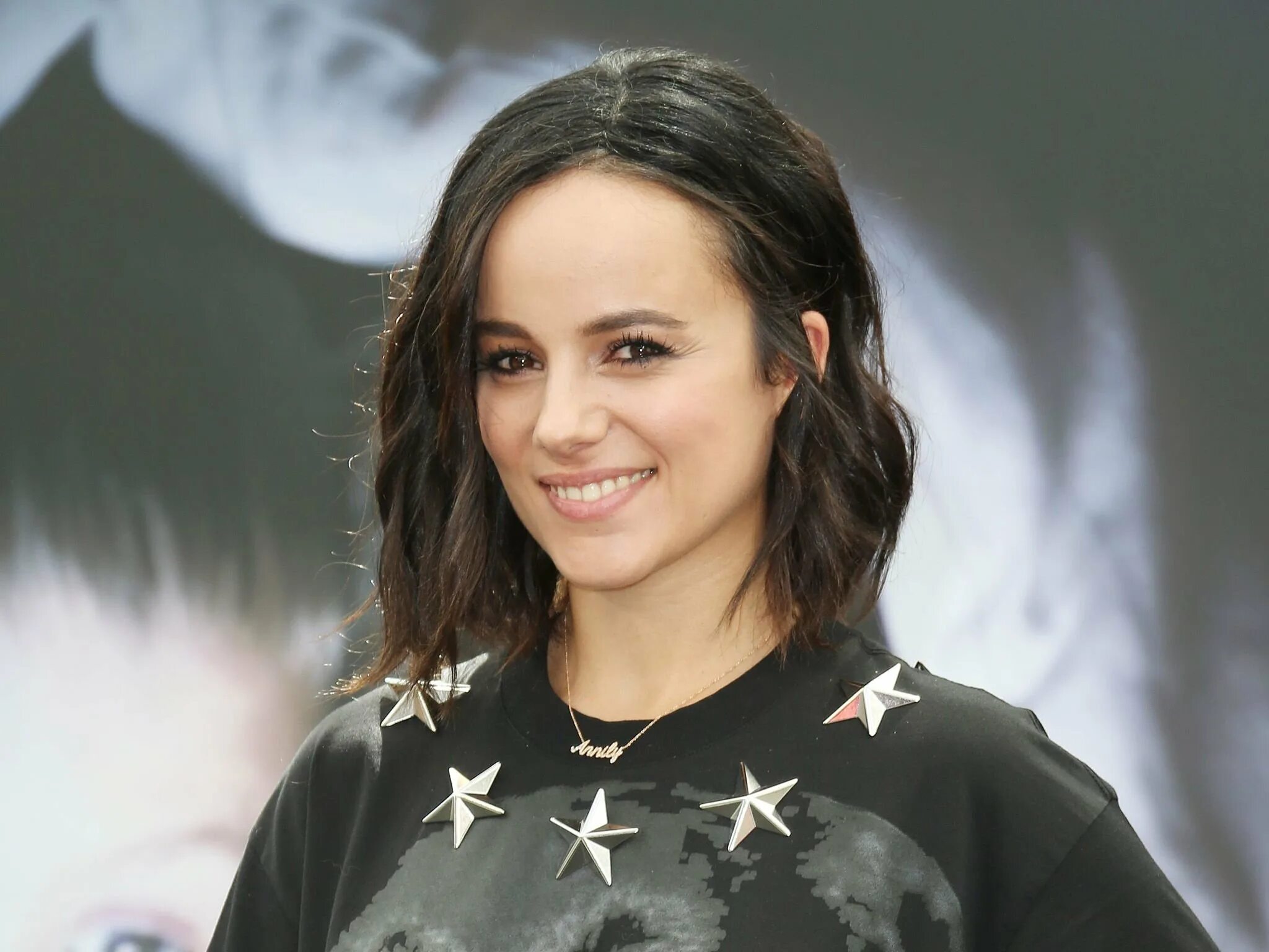 Alizee певица. Alizee певица 2020. Ализе Жакоте 2020. Alizee 2021. Ализе французская