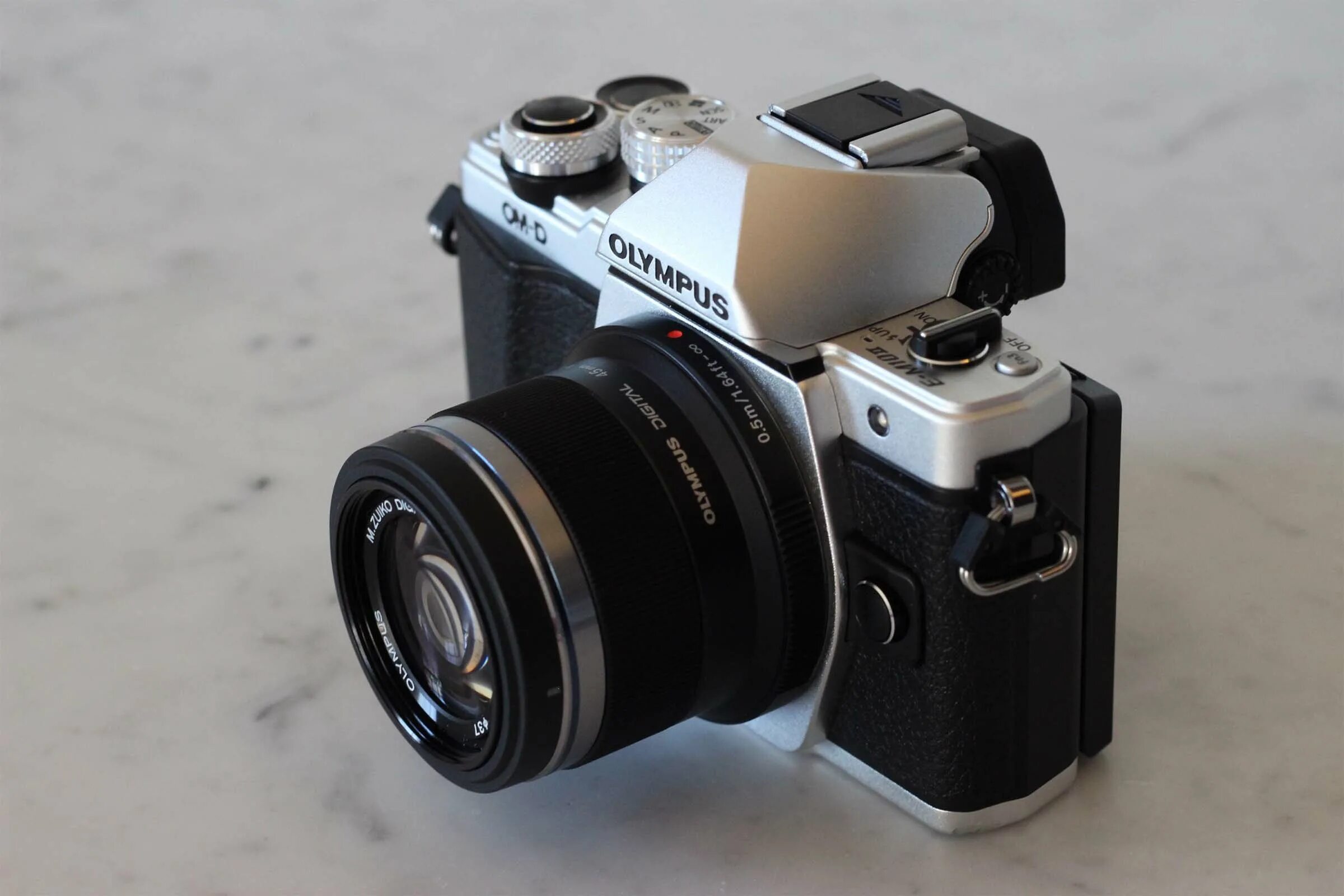 Olympus om d e m10 mark ii. Олимпус omd em-10 mark ii. olympus m10 mark 2. olympus om d10. olympus omd e10 mark 2.