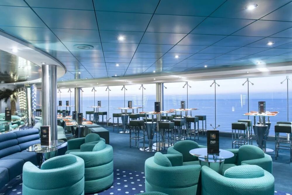 Круиз дубай msc. Лайнер msc opera дубай. лайнер msc lirica. круиз оаэ msc ресторан. круизный корабль &quot;msc opera&quot;.
