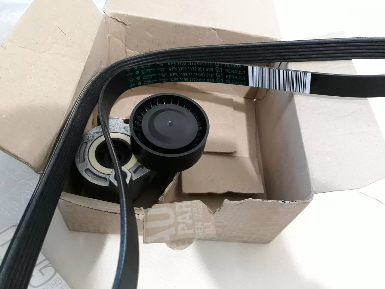 6. 117203694r. Приводной ремень рено меган 3. 6. Ролики генератора рено флюенс.