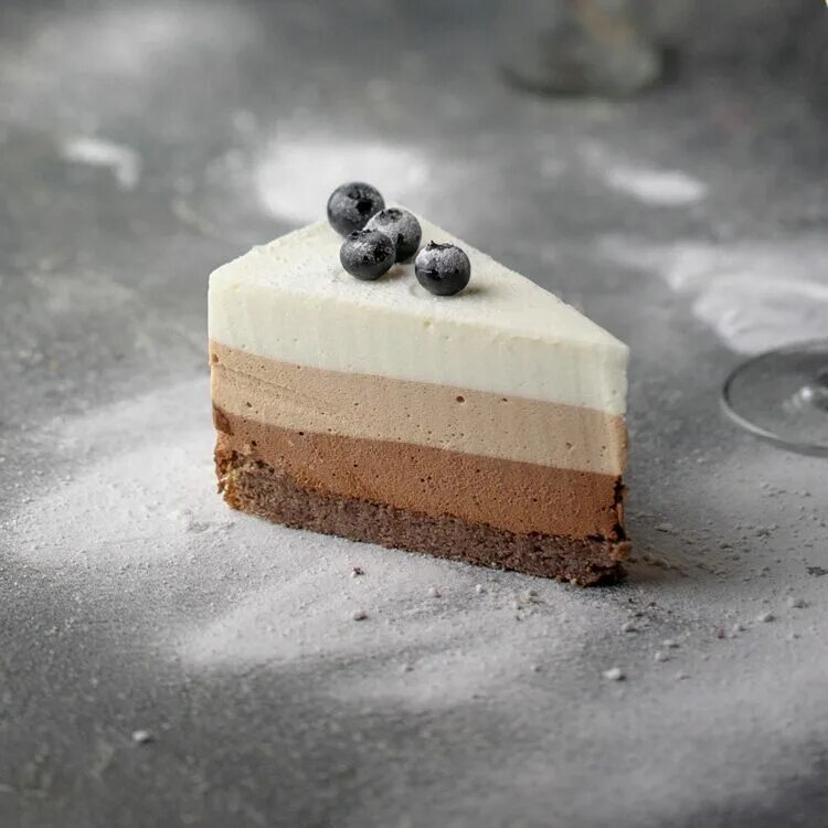 чизкейк три. муссовый торт 3 шоколада. чизкейк "три шоколада". чизкейк "три шоколада" black jack. чизкейк три.