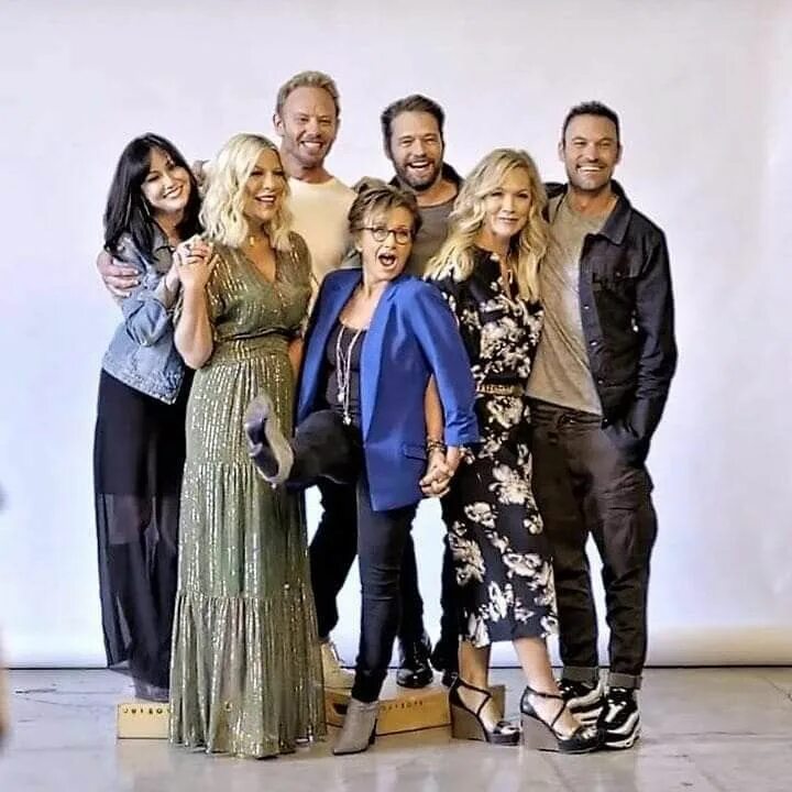 Сюзан китс в телесериале «беверли-хиллз, 90210. Беверли хиллс 90210. Беверли-хиллз 90210 каст. Беверли-хиллз 90210 2019. Беверли-хиллз 90210.