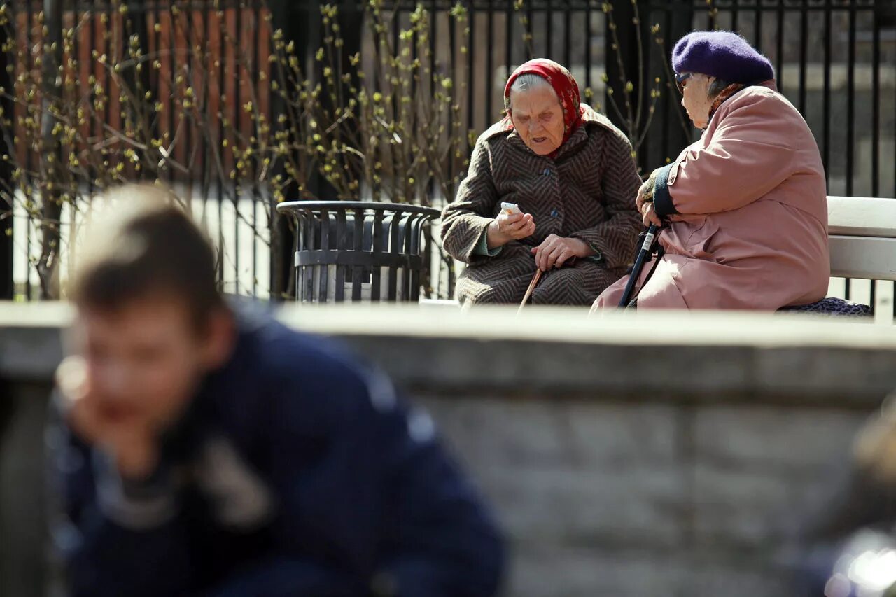 Пенсионеры. Пенсионеры в России. Пенсионеры в Питере. Нищета пенсионеров Питера. Пенсионер спб