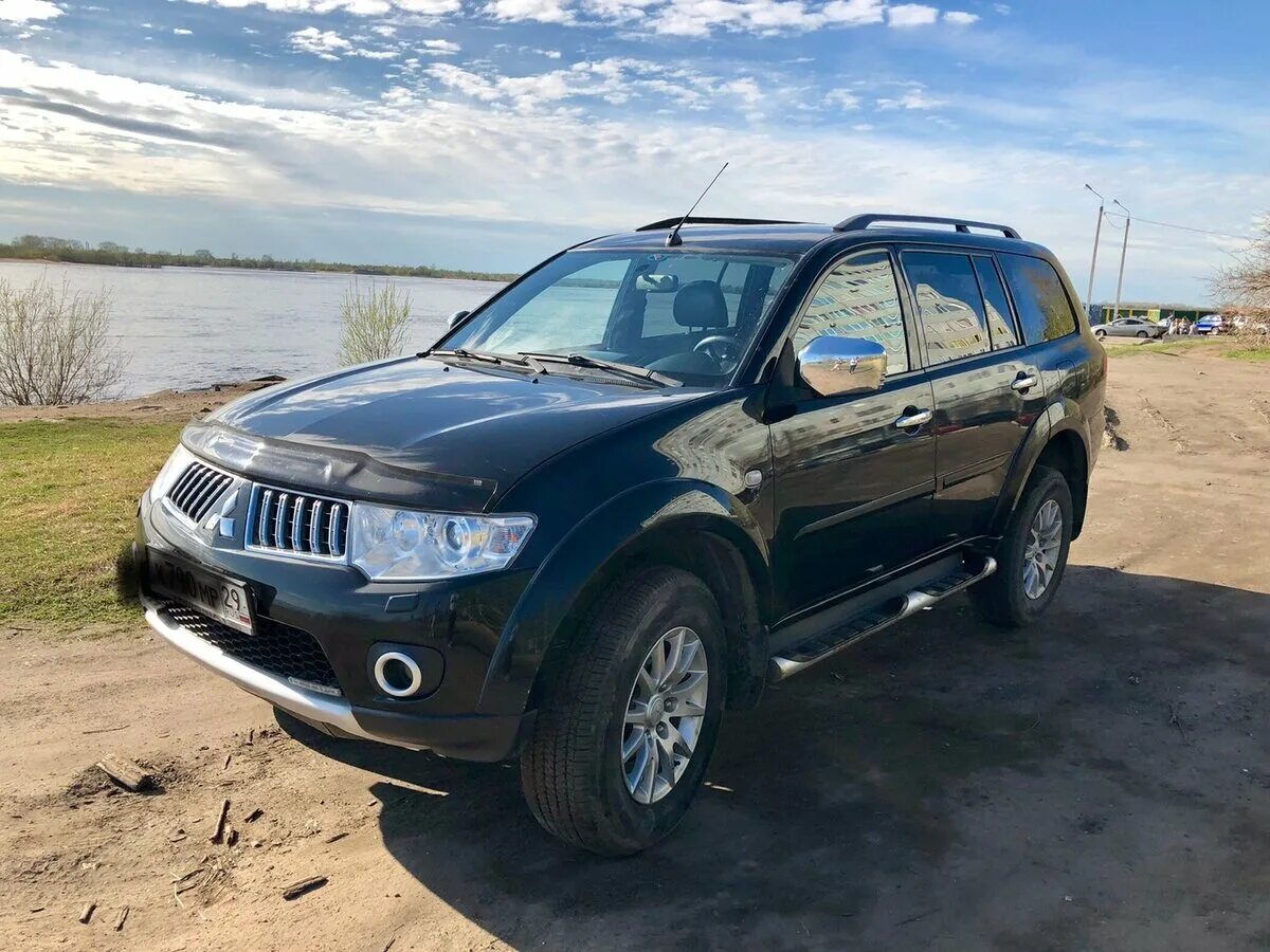 Mitsubishi pajero sport внедорожник белый 2012. митсубиси паджеро спорт 2011. Mitsubishi pajero sport 2010 черный. паджеро спорт дизель с пробегом. митсубиси паджеро спорт 2012.