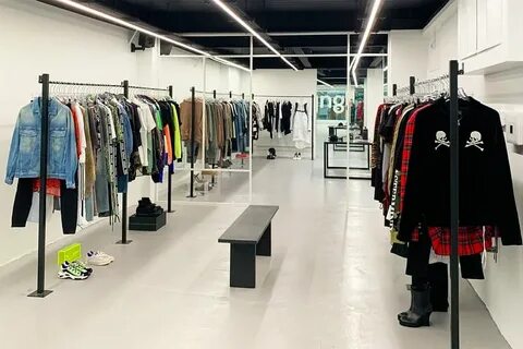 Essentials UK Clothing