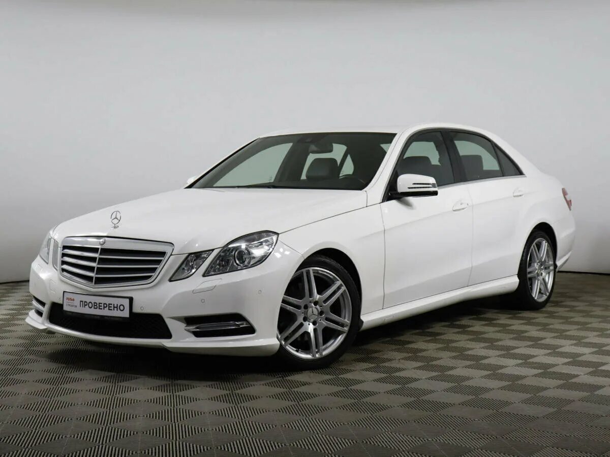 Куплю мерседес 2011. Mercedes e class 2011. Mercedes e class w212. Mercedes-Benz e-класс IV (w212, s212, c207). Мерседес e класс 2011.