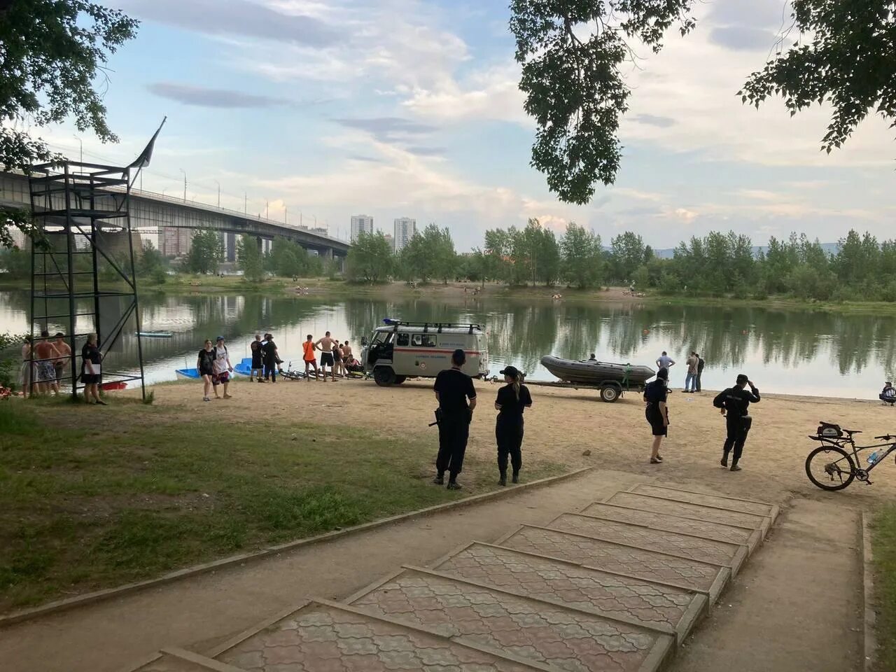 На острове Татышев устроят еще один пляж с бассейнами