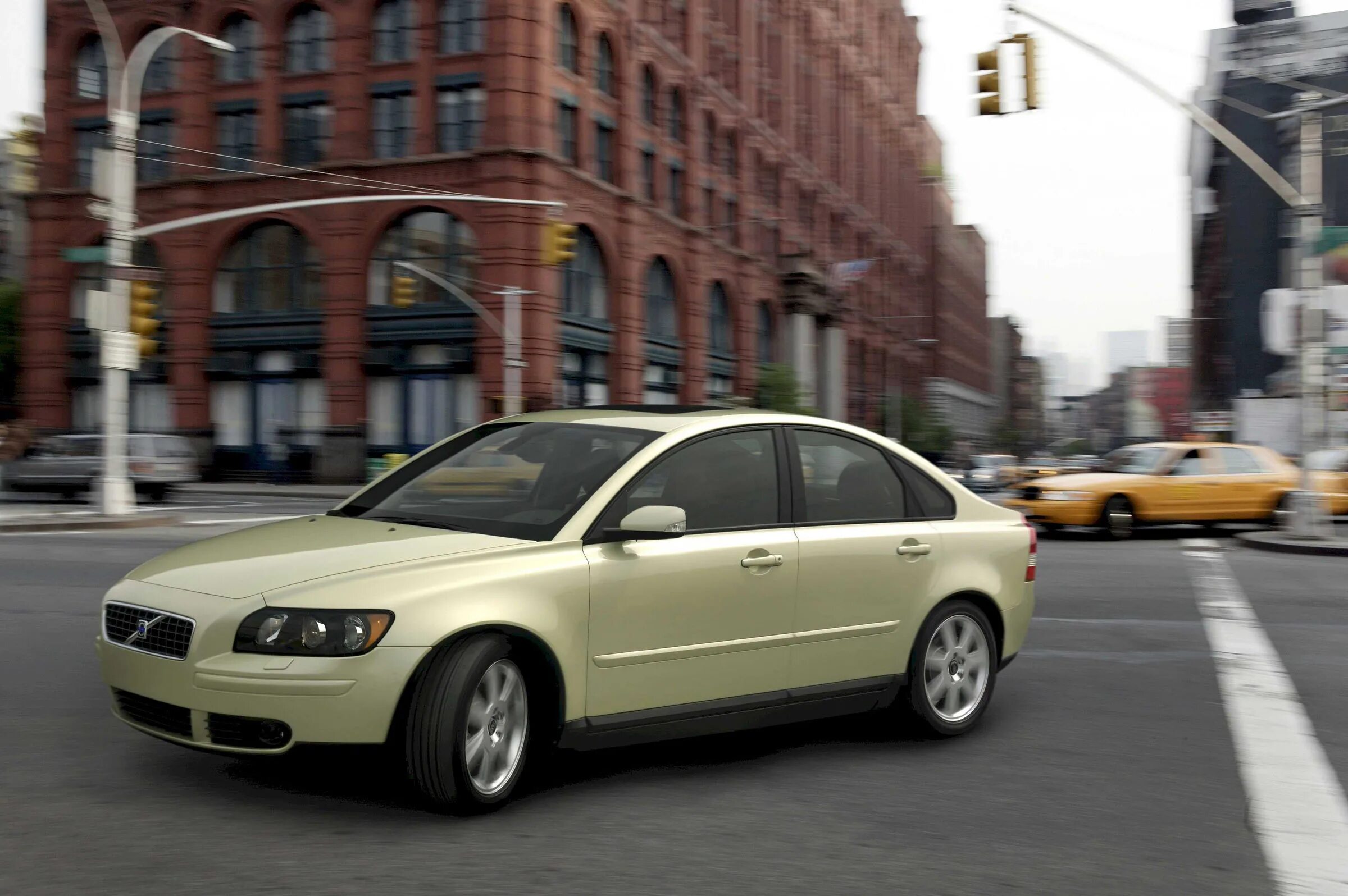 Volvo s40. Volvo s40 II. Volvo s40 седан. Volvo s40 2. Купить машину с 40