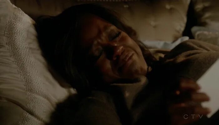 Don't cry buy a bag and get over it. Blue hair tv girl. Смерть близких людей. Don\'t wake up. Звёздочка гача лайф.