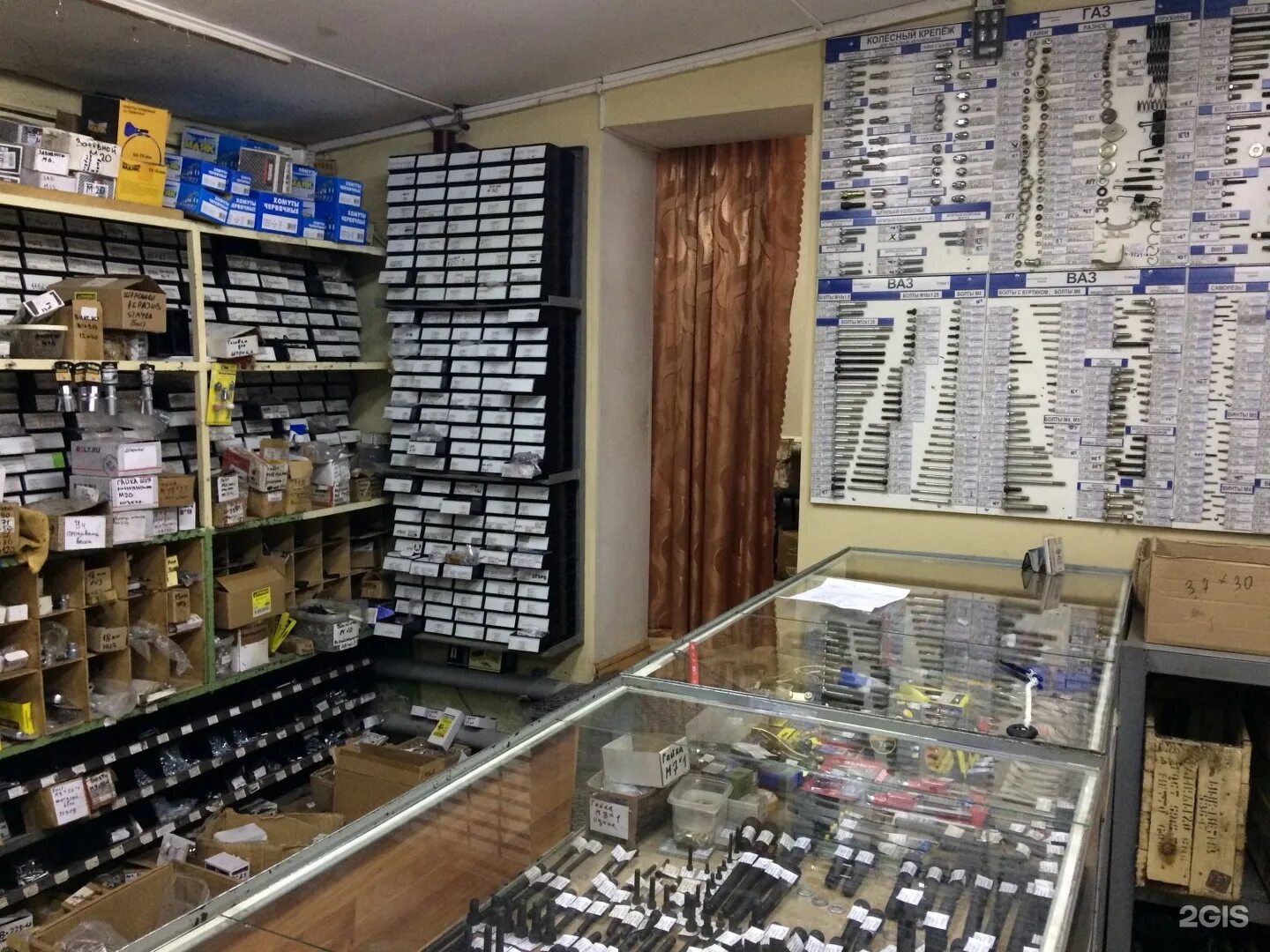 инструменты сантехника крепеж. анкерная линия на строительных лесах. рыболовный магазин в оренбурге на улице монтажников. крепеж монтажников. монтажников 2/1.