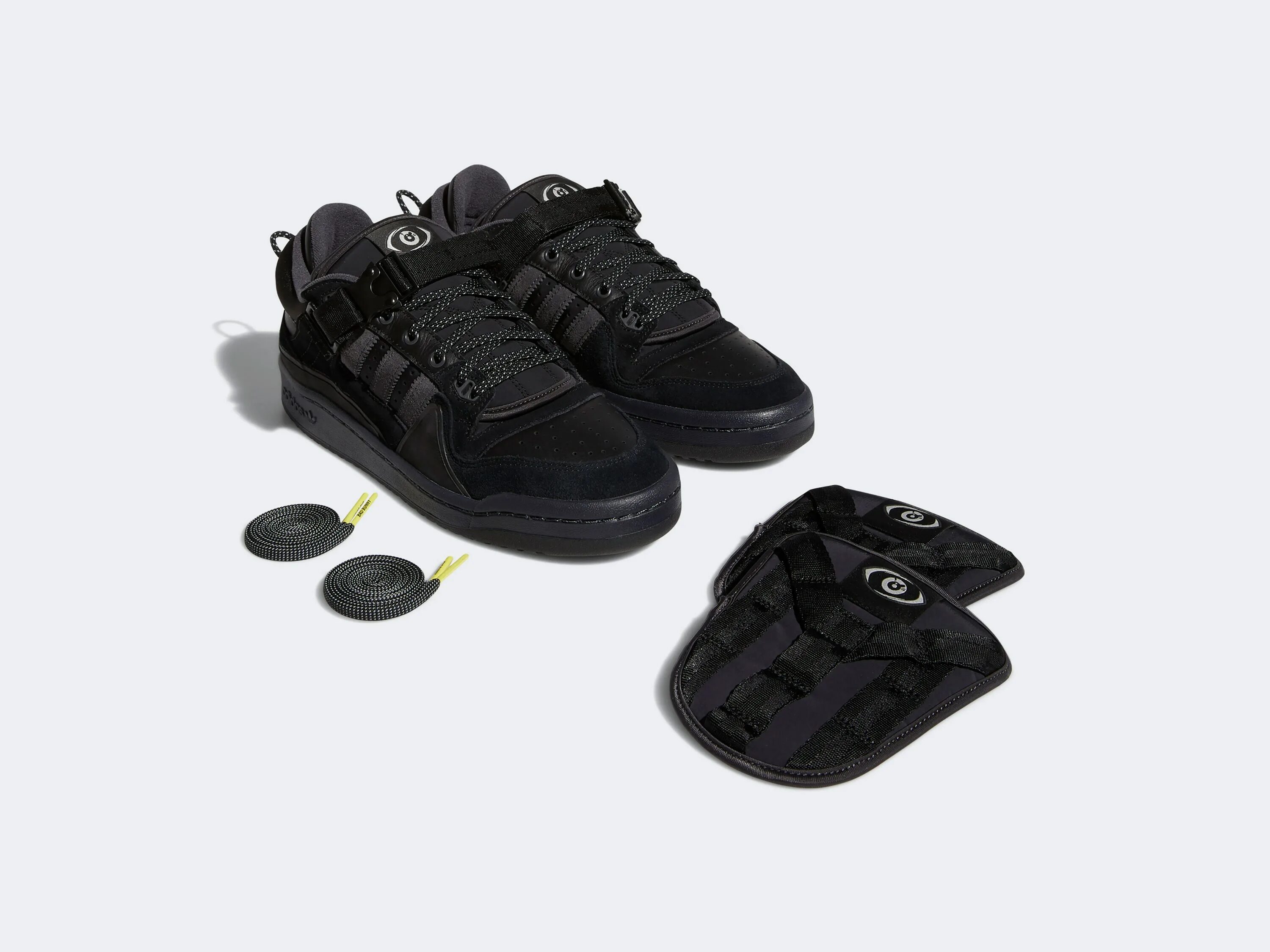 Кроссовки адидас bad bunny. Кроссовки adidas bad bunny. Adidas bunny bad черный кроссовки. Adidas forum 84 low bad bunny. Кроссовки adidas forum low bad bunny.