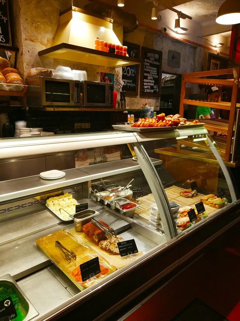 чизкейк нью-йорк братья караваевы. кулинарная лавка братьев караваевых москва. братья караваевы профсоюзная. братья караваевы тарталетка с гонобобелем. кафе братья караваевы адреса.