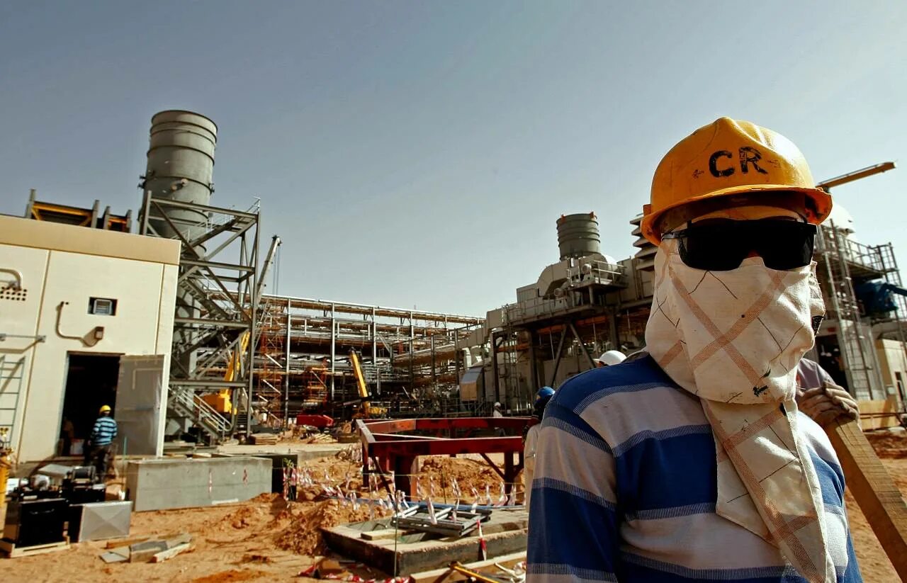 Saudi Aramco, Саудовская Аравия. Саудовская Аравия нефтедобыча. Нефтяная промышленность Саудовской Аравии. Завод в Саудовской Аравии Арамко.