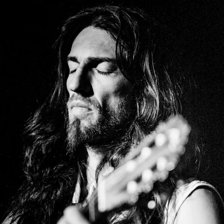Гитарист тони эстас. Эстас тонне. Гитарист тони эстас. Estas tonne гитара. Эстас тонне 2022.