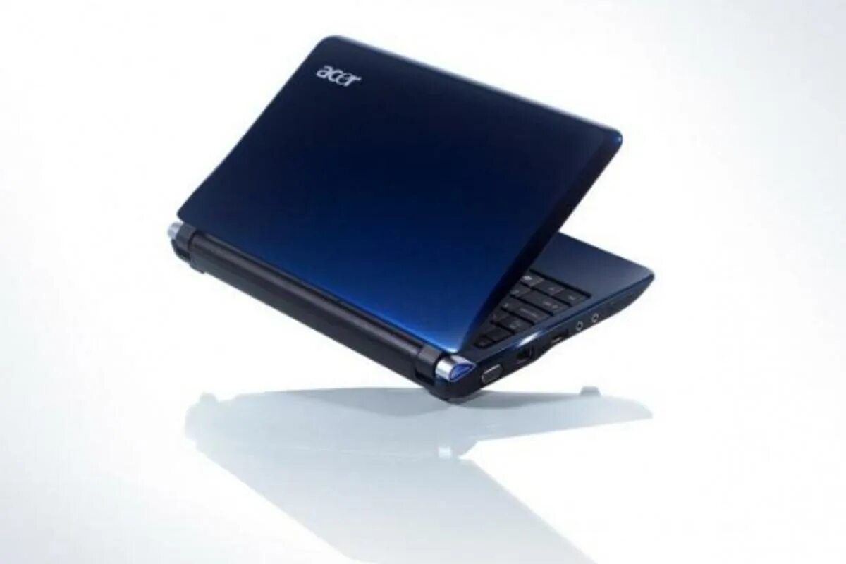 Aspire xp. Нетбук Acer Aspire one d250. Acer Aspire one aod250. Acer Aspire one aod271. Нетбук Acer Aspire one красный.