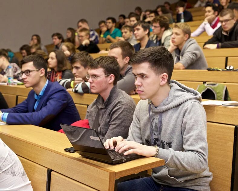 Вычислительная математика мгу. Факультет вмк мгу имени м. в. ломоносова. факультет вычислительной математики и кибернетики мгу. аудитория п-14 вмк мгу. вмк мгу специалитет.