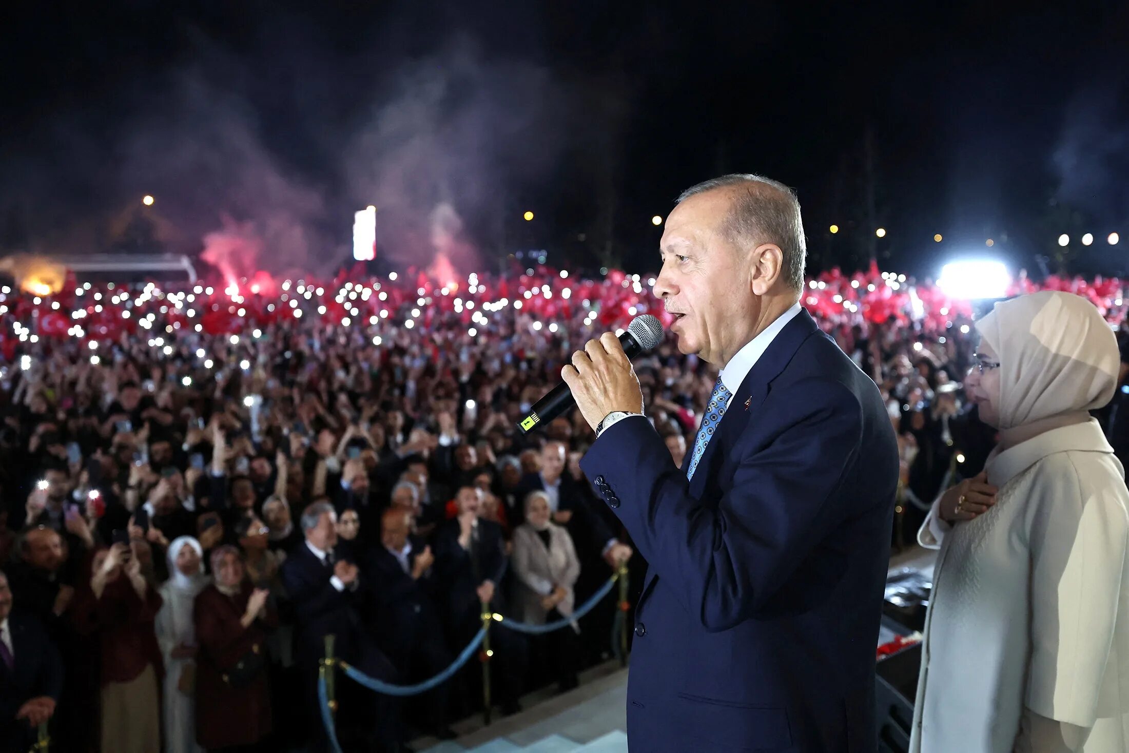 Выборы турции кто победит. Победа Эрдогана 2023 Турция. Алиев 2023. Реджеп Тайип Эрдоган победа Европа.