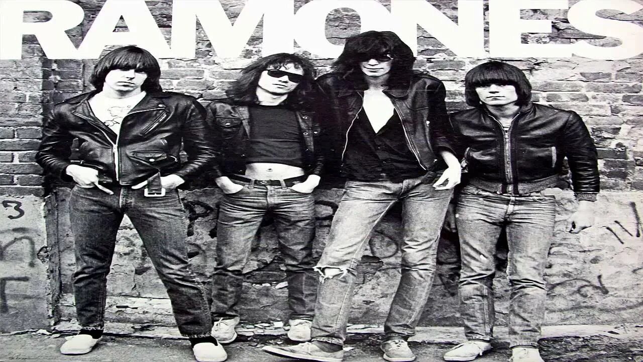 Ramones pet. Ramones 1976 album. Ramones 1976 album Cover. Ramones Ramones 1976 Cover. Pet Sematary Ramones.