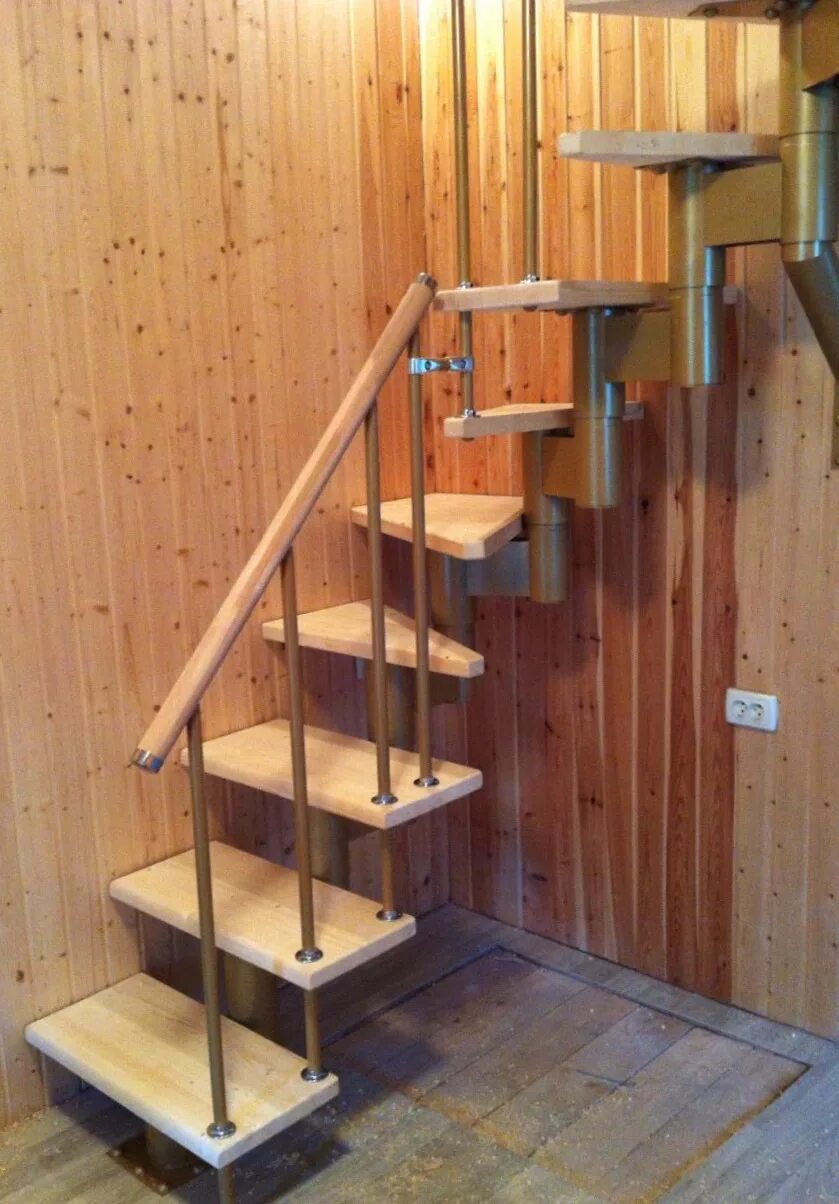 лестница в тини хаусе. лестница лс 215м. винтовая деревянная лестница модульная, длс-036. лестница на мансарду. приставная лестница stairs al110.