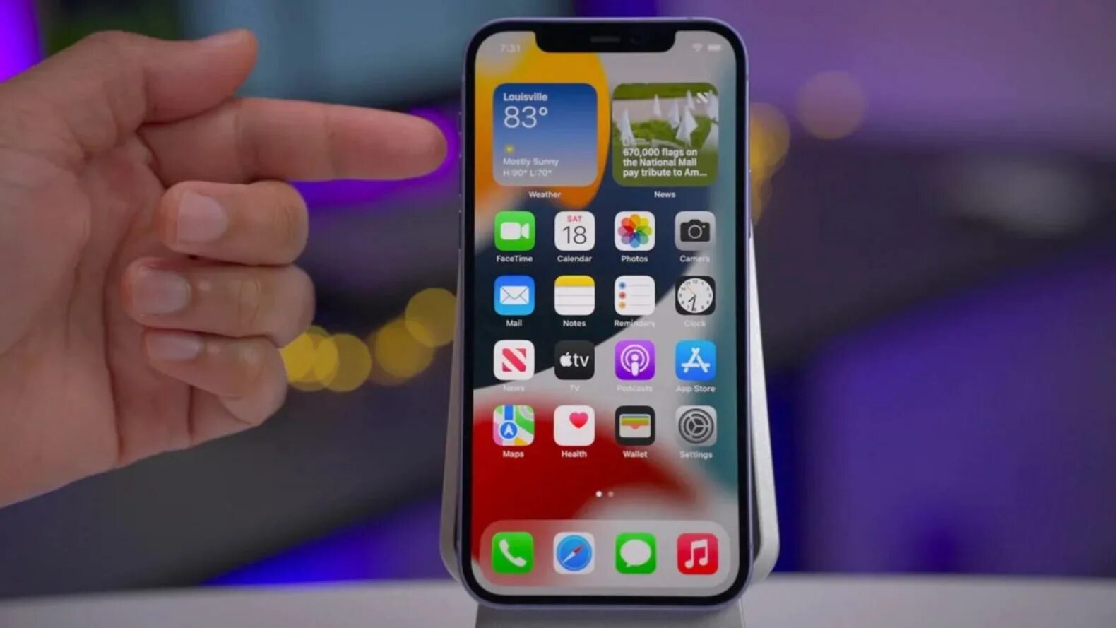 Что изменилось в айос 18. Iphone 13 pro max. apple iphone ios 15. айфон 12 айос. айфон ios 13.