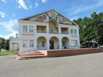 Дома красное на волге