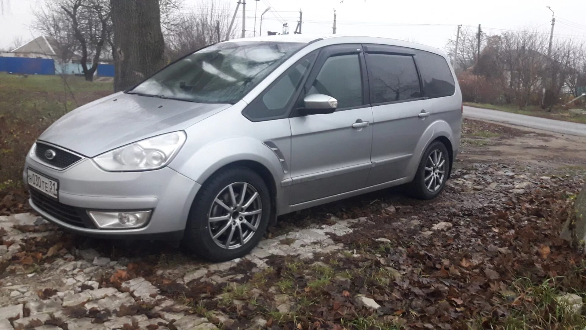 Ford galaxy r18. Ford galaxy 2010 st. 2 r17. Форд галакси 2007. Диски ford galaxy.