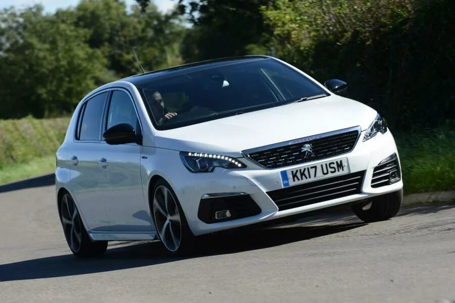 Peugeot 308 2017. Пежо 308 2017. Пежо 308 2017. Peugeot 308 gt 2022. Пежо 308 2018.