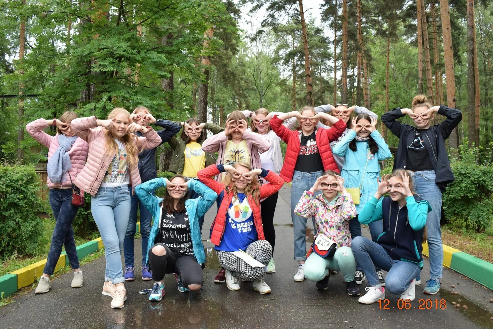 Весенние каникулы 2024 городской лагерь. Языковой лагерь в Подмосковье enjoy Camp. Энджой Кэмп лагерь в Подмосковье. Весенний лагерь. Лагерь весенние каникулы.