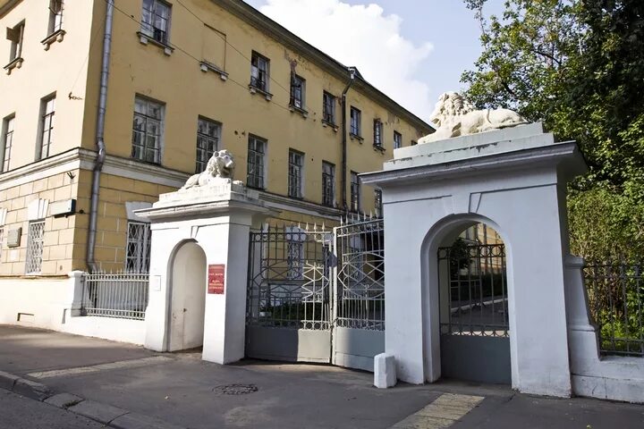Пульмонология достоевского 4. Музей квартира достоевского в москве мариинская больница. достоевского 4 москва. корпус нии фтизиопульмонологии г. москва, ул. достоевского, д.4. больница достоевского в москве.