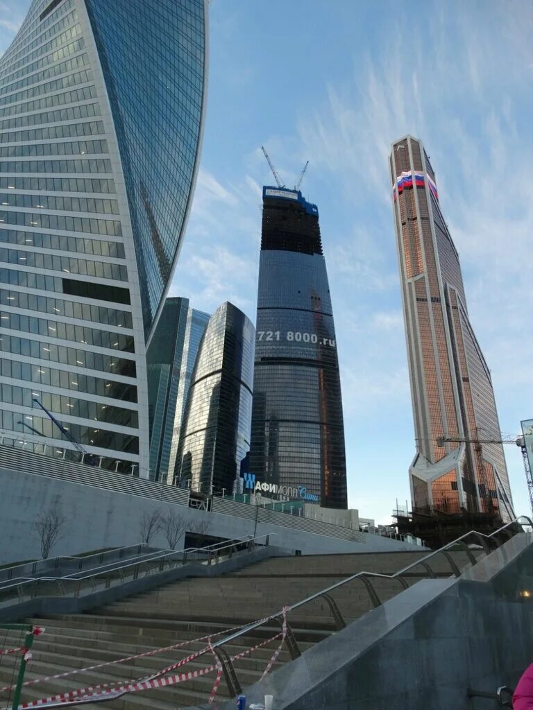 Самая высокая башня в сити. Москва Сити Федерация око башня. Высота башни Федерация в Москва-Сити. Башня Федерация краны. Высота зданий Москва Сити в метрах.