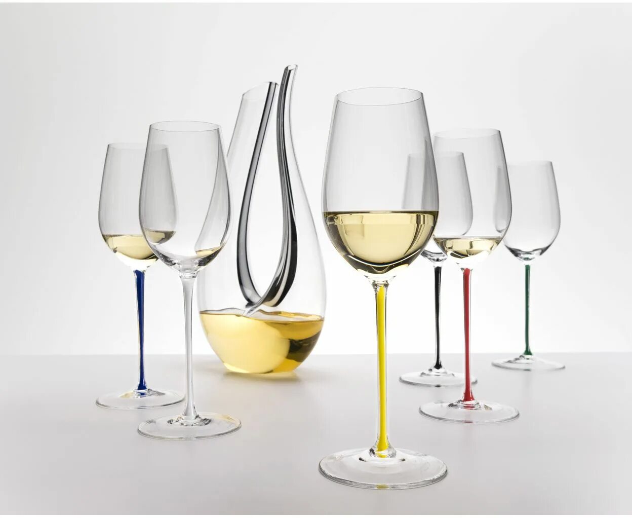 Формы бокалов для вина. Riedel Riesling бокалы. Бокал для белого вина Riedel. Ридель бокалы Ридель для вина. Бокал для вина Ридель белое вино.