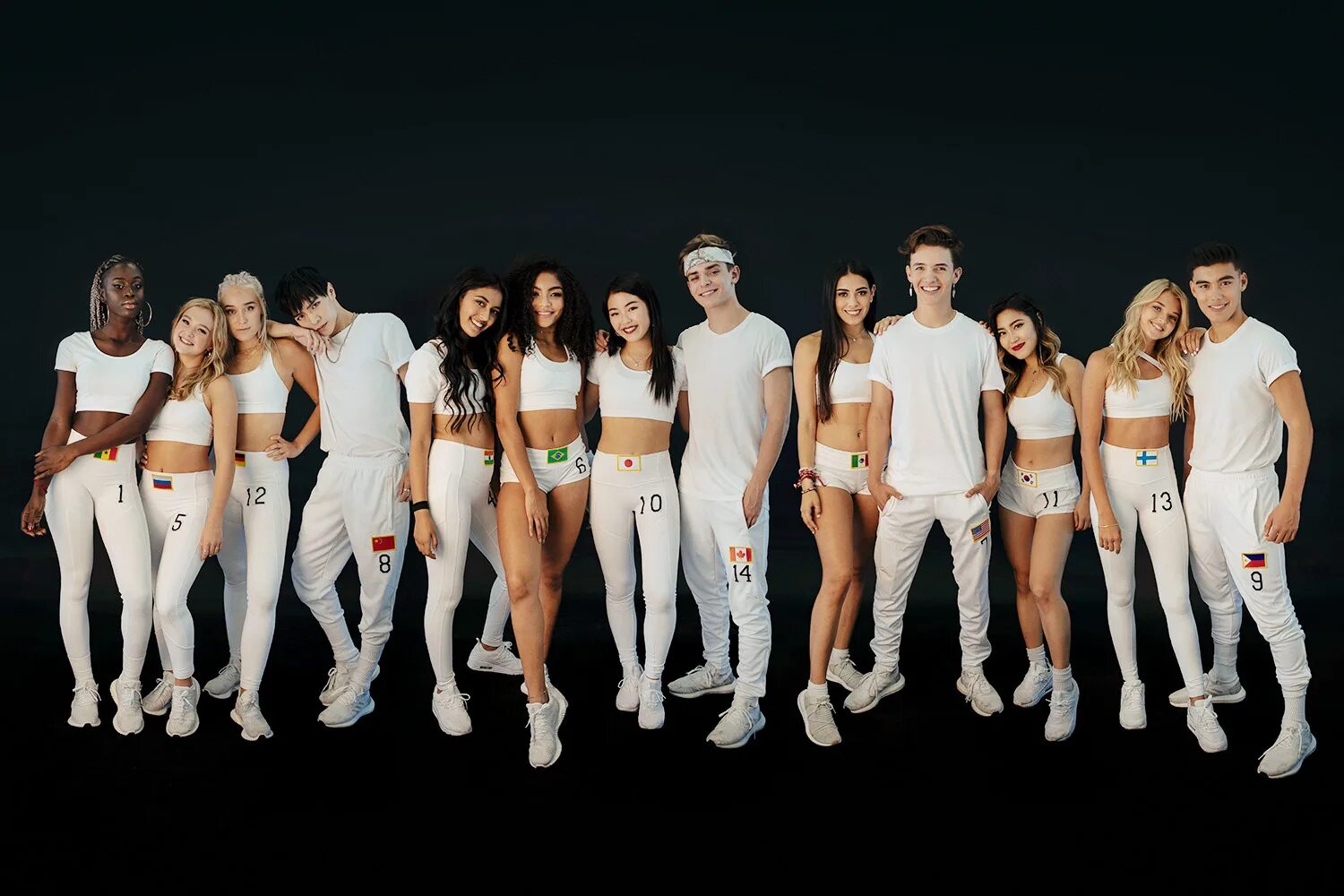 New us music. Группа НАУ Юнайтед. НАУ Юнайтед участники. Группа Now United участники. Саймон Фуллер и Now United.