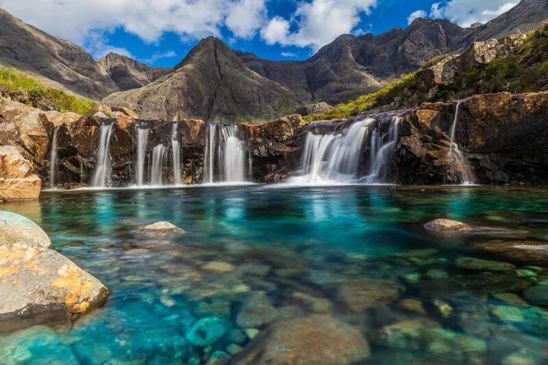 Fairy Pools Шотландия. Остров Скай Шотландия. Сказочные бассейны на острове Скай, Шотландия. Красивые места. Водоемы нашей планеты