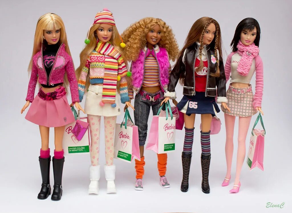 Куклы барби моде. Барби 2005 Бенеттон. Кукла Barbie Benetton. Кукла Барби Маттел 2005 года. Куклы Фешион февер.