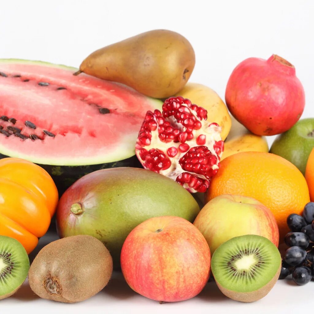 Полезные фрукты для похудения. Фрукты. Полезные фрукты. Фрукты картинки. Самые полезные фрукты.