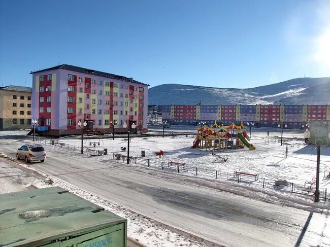 Области северных городов. Певек самый Северный город мира. Певек город зима. Pevek (ryska: Певек), населённые пункты Чукотского автономного округа. Волжанин в Певеке Чукотский автономный округ.