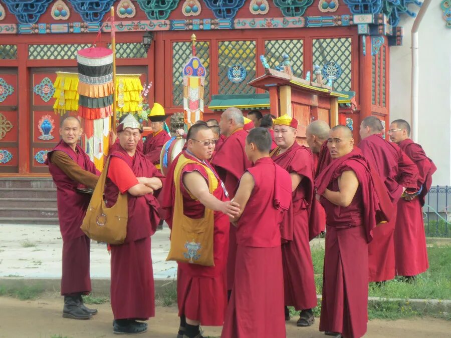 лысая гора улан-удэ дацан. датсан в улан удэ на лысой горе. дацан спб расписание. хуралы на лысой горе. хуралы на лысой горе.