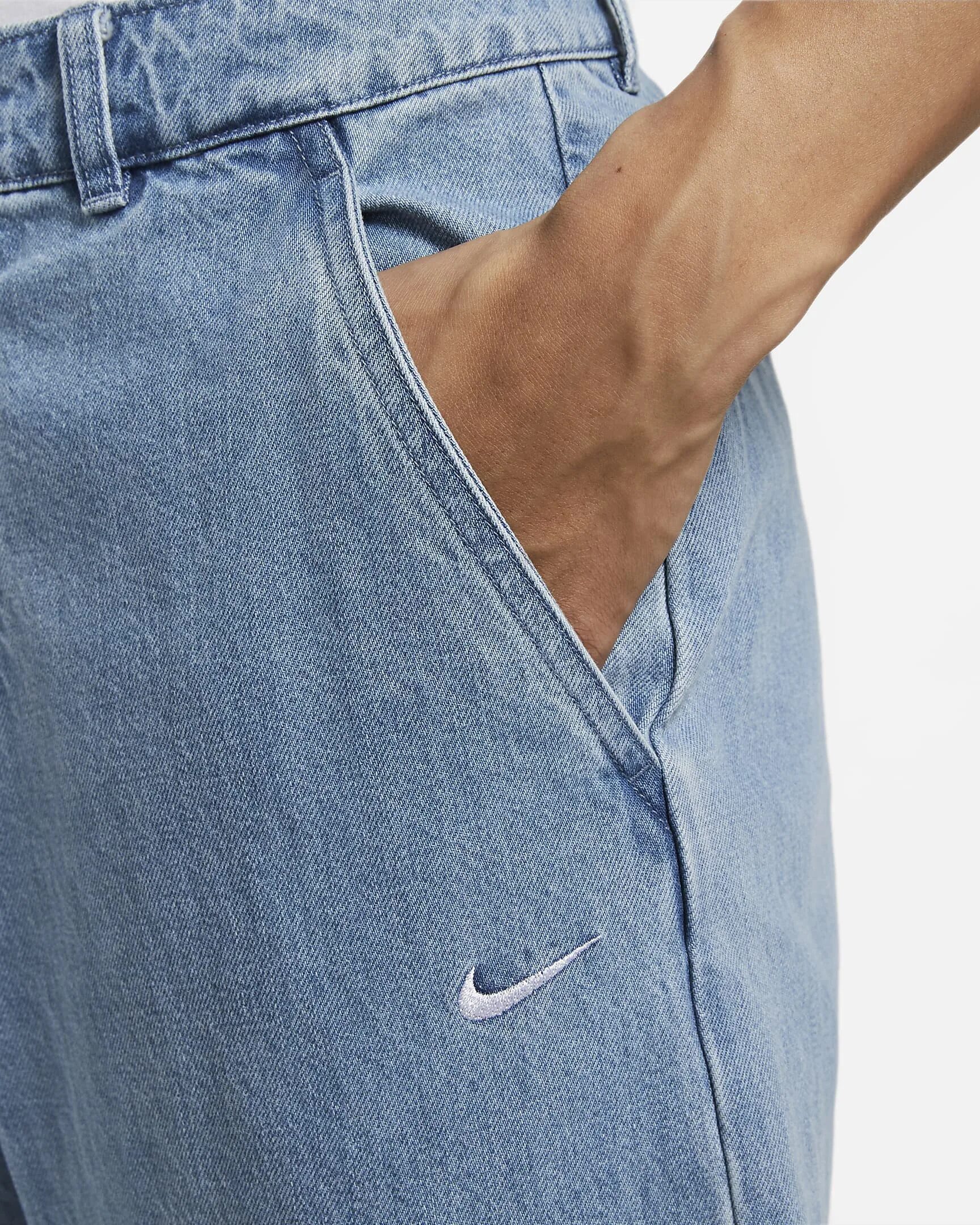 Джинсовые кроссовки найк. Джинсы найк мужские. Найк джинс. Cargo jeans nike. Джинсы найк мужские.